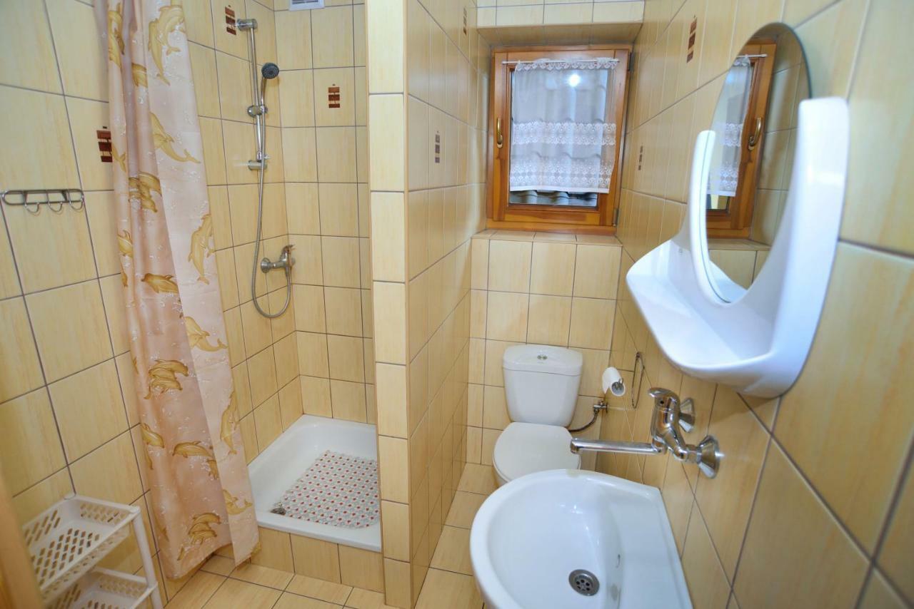 Hotel Pod Gorcami Waksmund Esterno foto