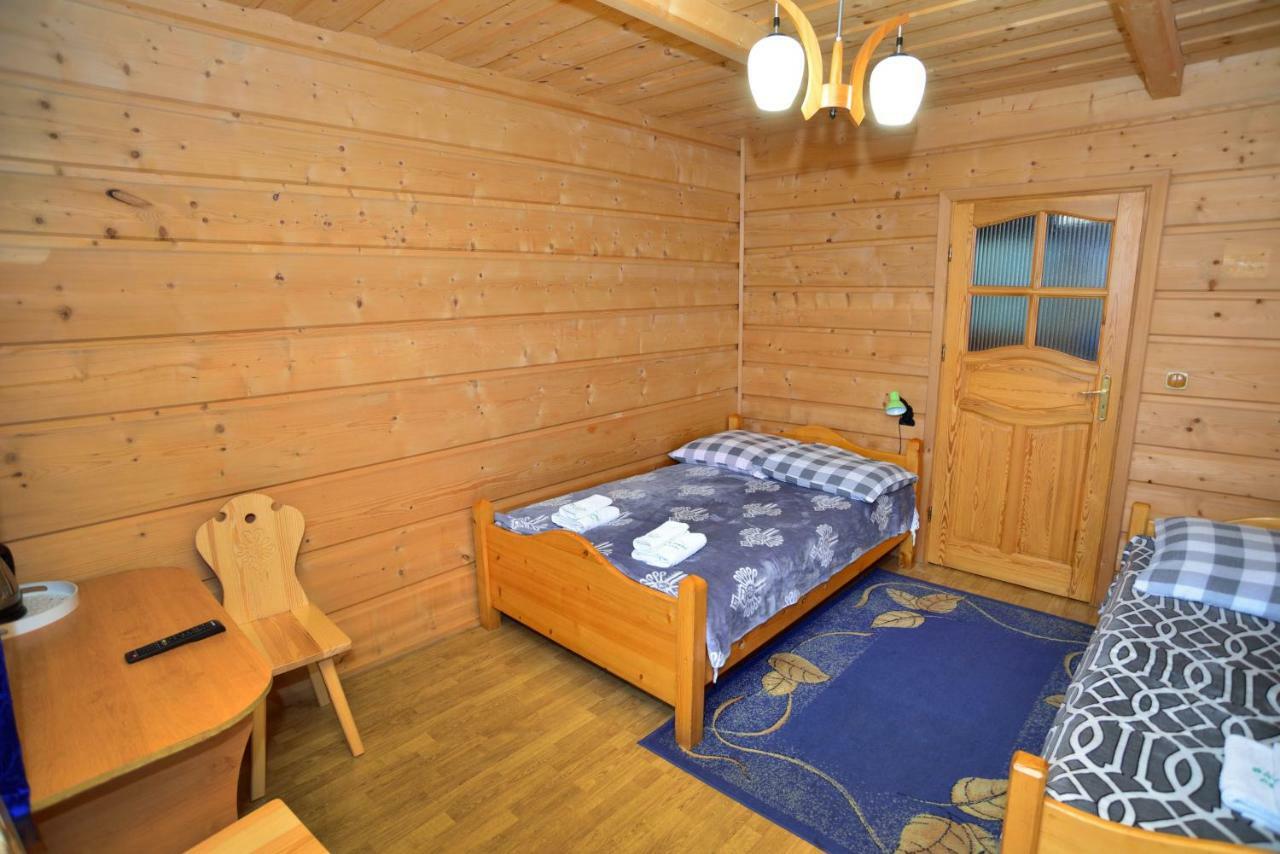 Hotel Pod Gorcami Waksmund Esterno foto